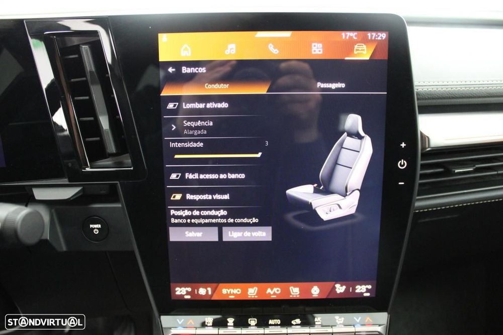 Renault Mégane E-Tech EV60 Iconic Autonomia Conforto - 31