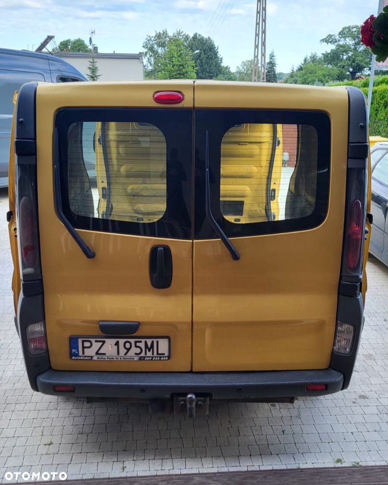 Renault Trafic - 6