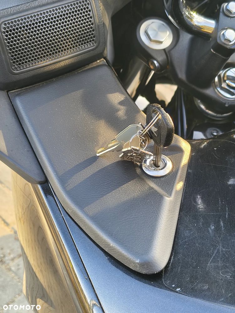 Honda Deauville - 26