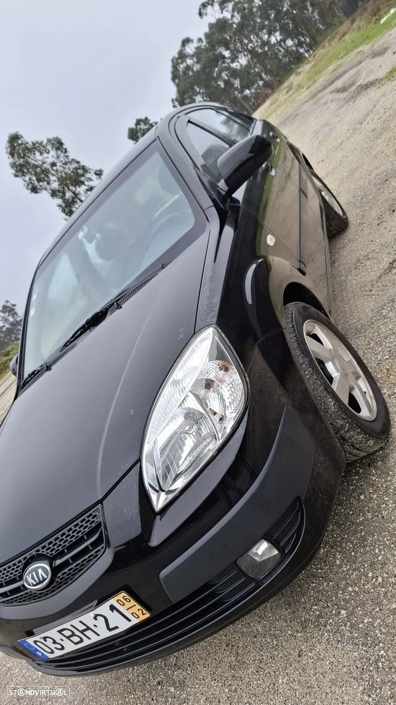 Kia Rio 1.4 LX - 3