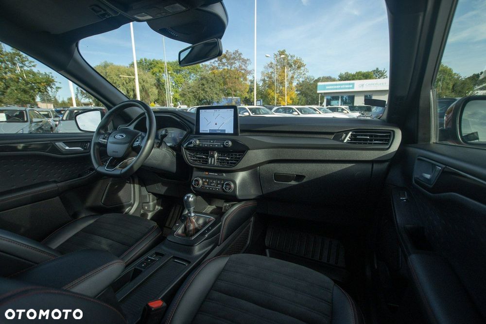 Ford Kuga - 18