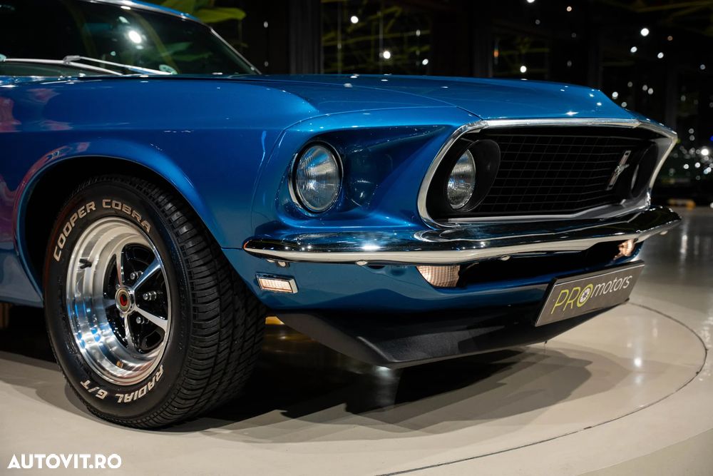 Ford Mustang - 9