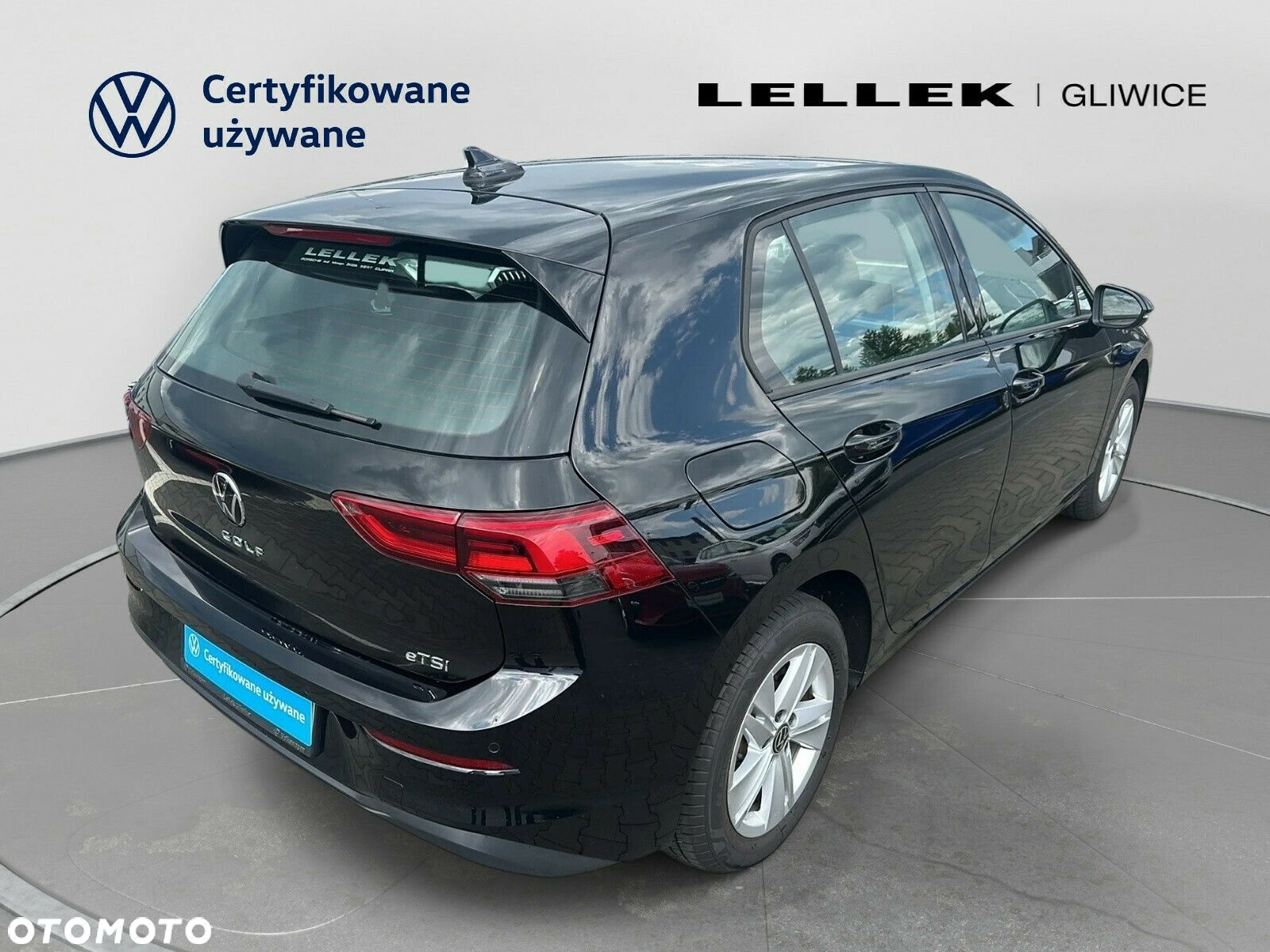 Volkswagen Golf - 4