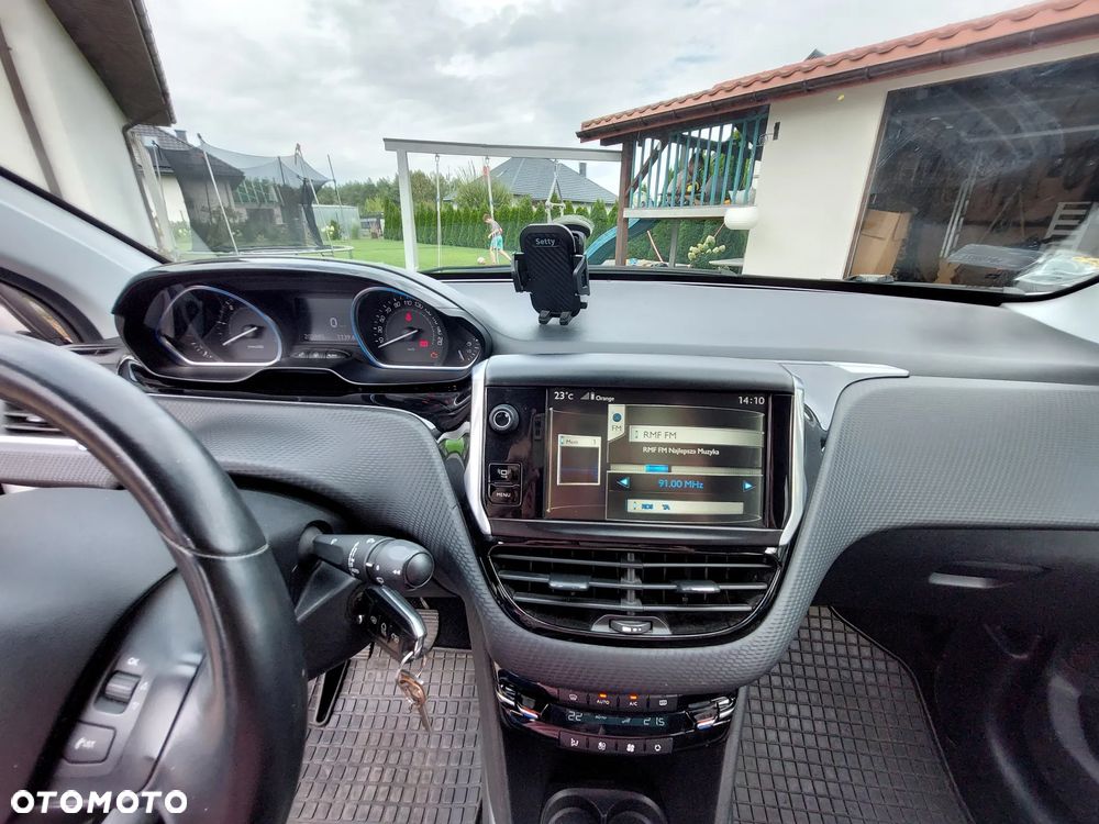 Peugeot 2008 e-HDi FAP 92 STOP & START Allure - 7