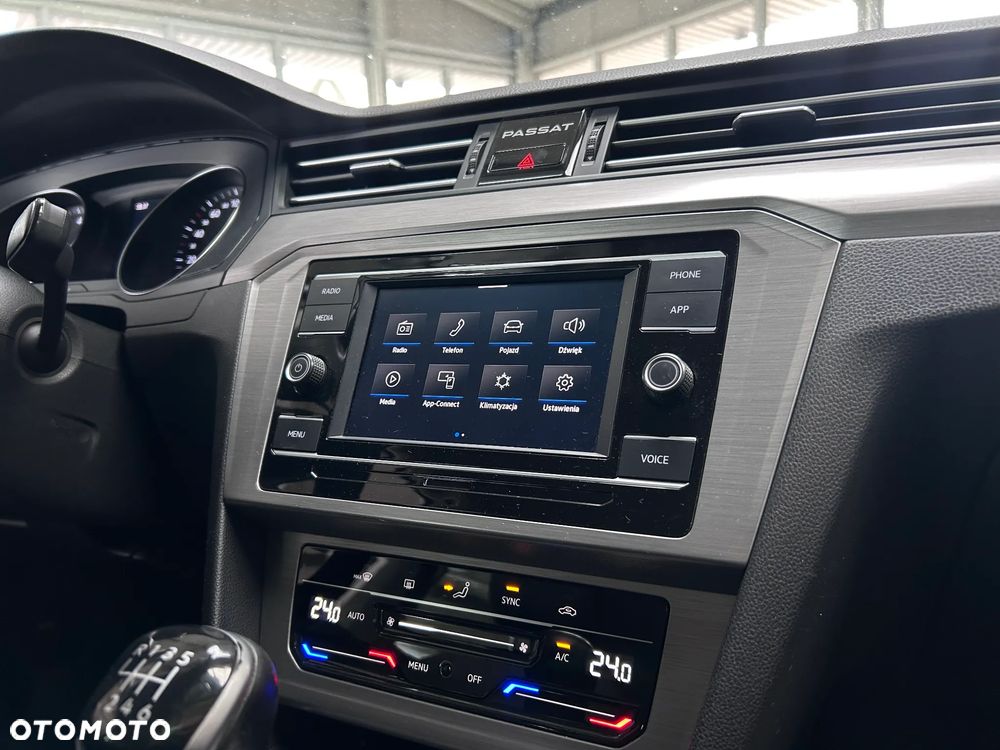 Volkswagen Passat 1.5 TSI EVO Essence - 20