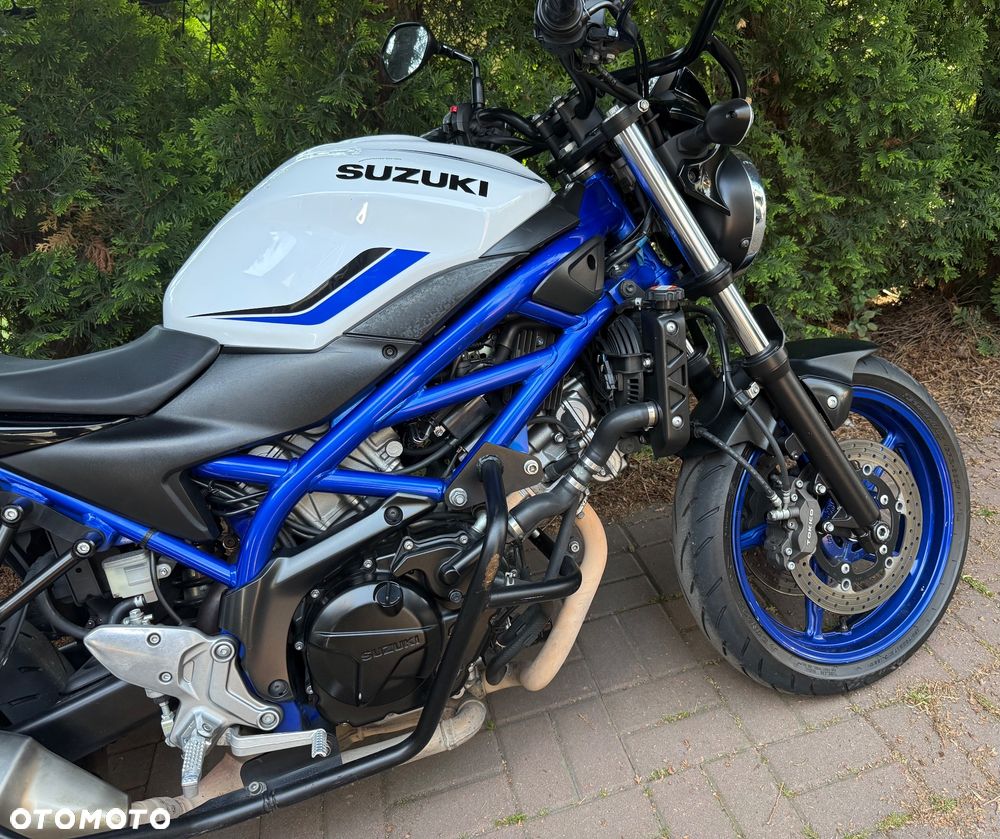 Suzuki SV - 22