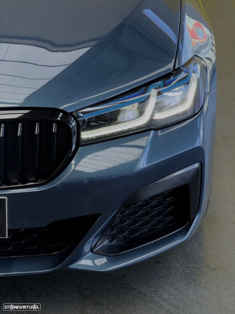 BMW 530 e Pack 50 anos M - 19