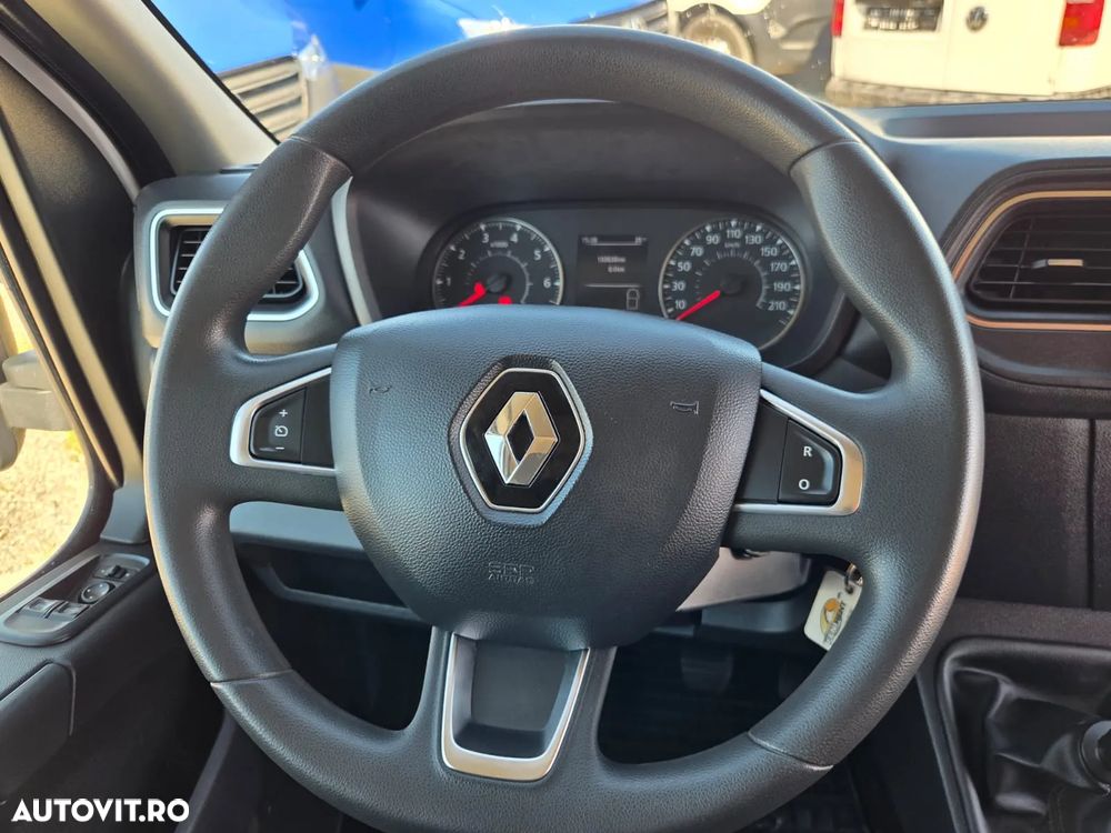 Renault New Master L3H2 - 25