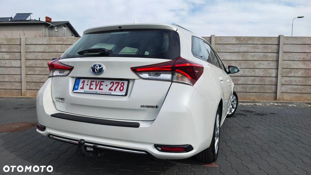 Toyota Auris 1.8 HSD Luna - 25