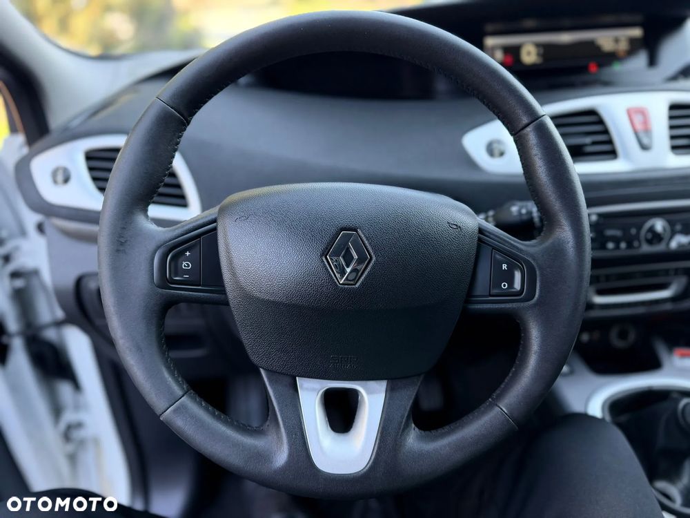 Renault Scenic 1.6 16V Expression - 31