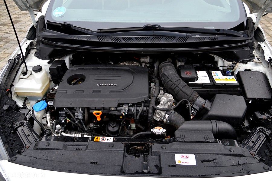 Kia Ceed 1.6 CRDi GT Line DCT - 35