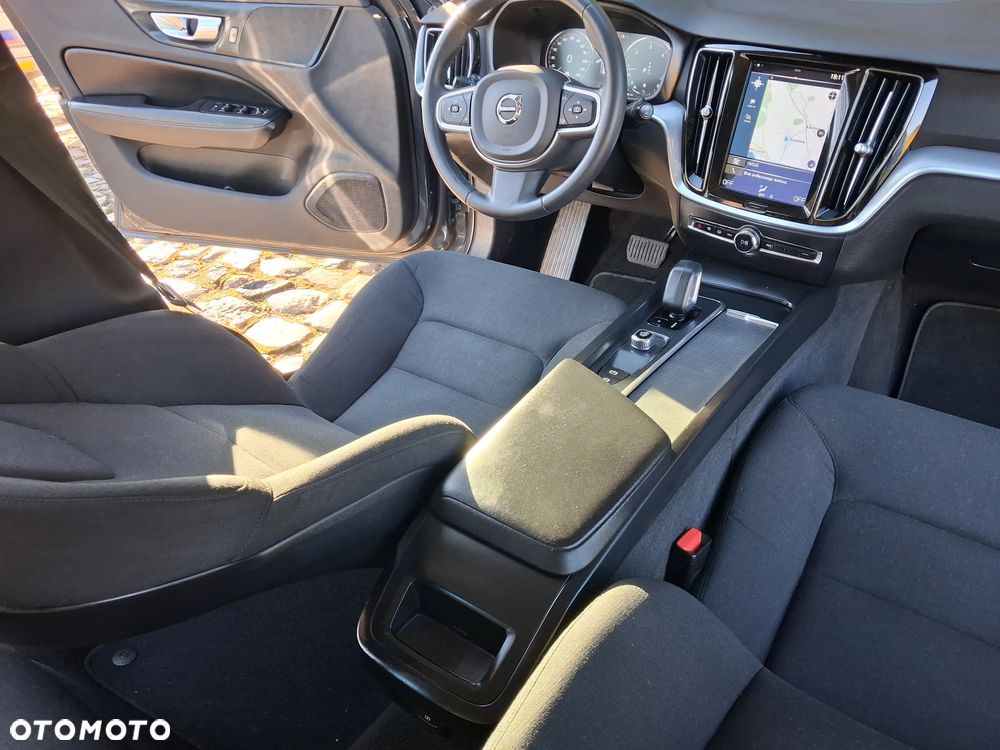 Volvo V60 - 16
