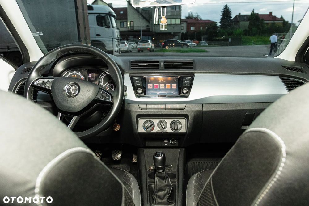 Skoda Fabia 1.0 Active - 11