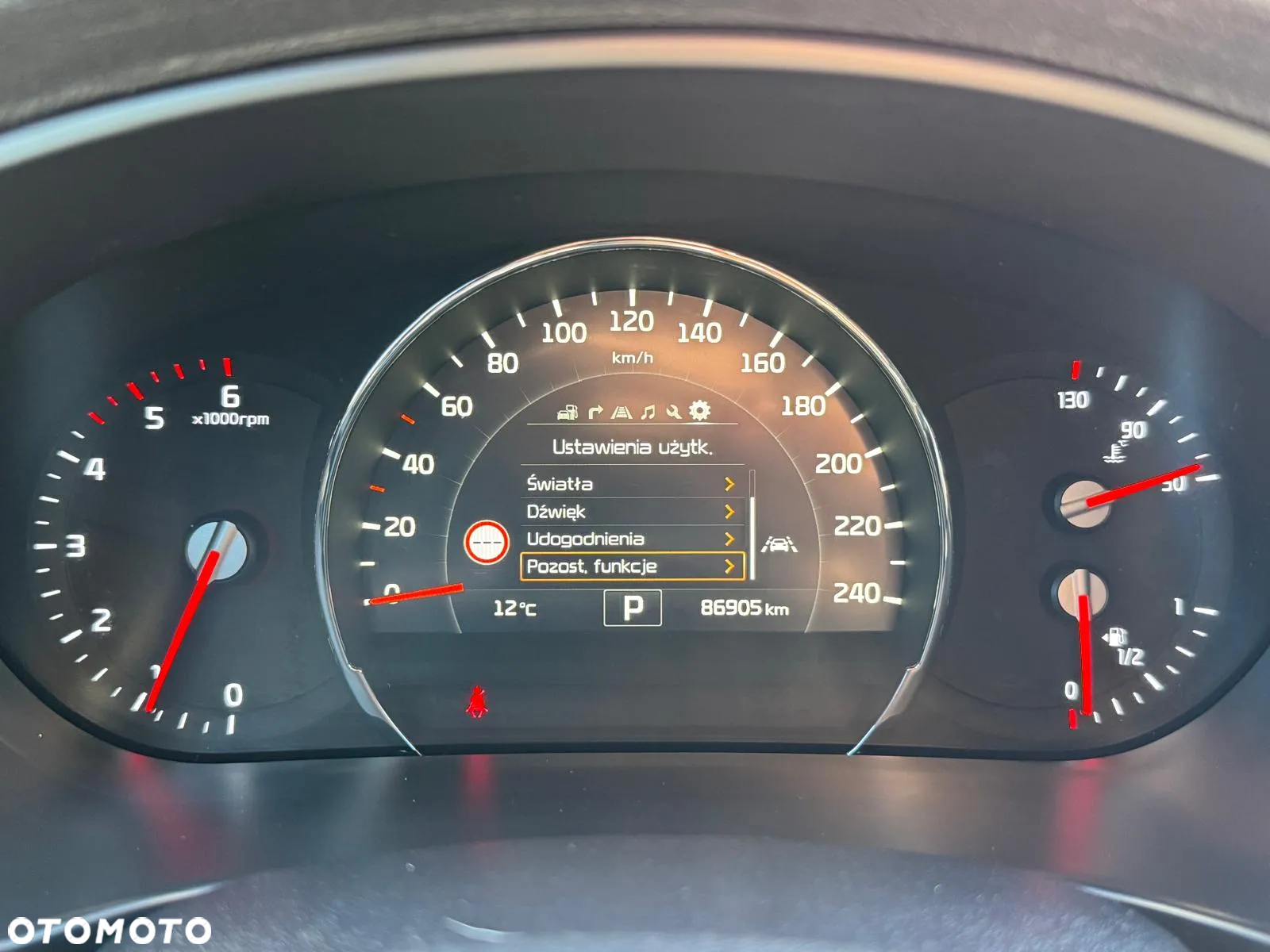 Kia Sorento 2.2 CRDi AWD Platinum Edition - 35