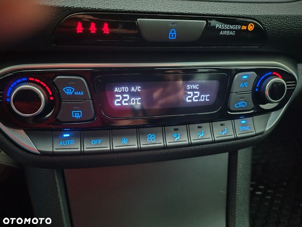Hyundai i30 - 34