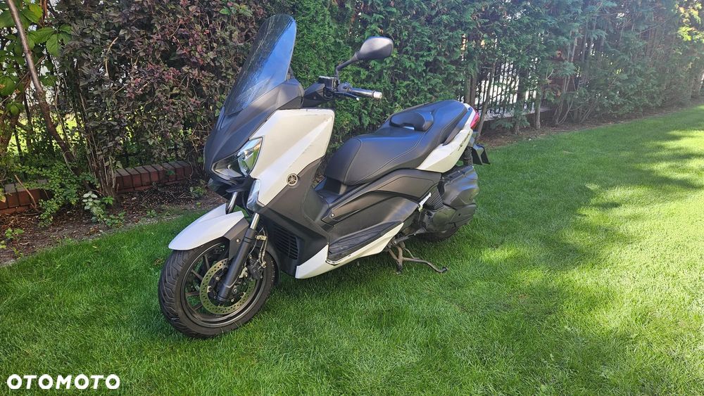 Yamaha X-max - 9