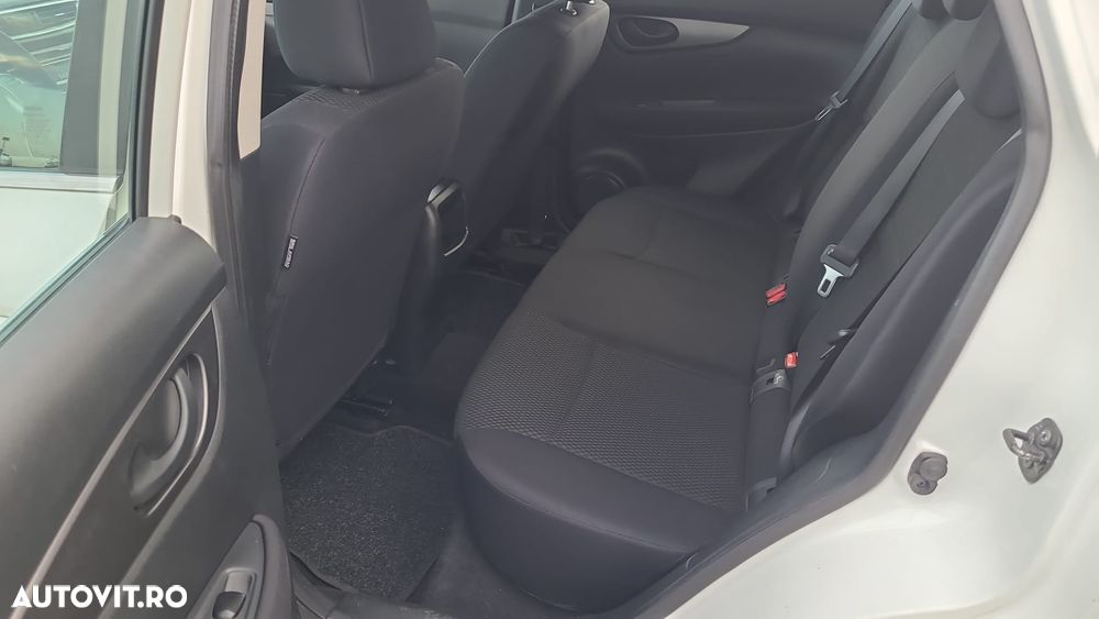 Nissan Qashqai - 8