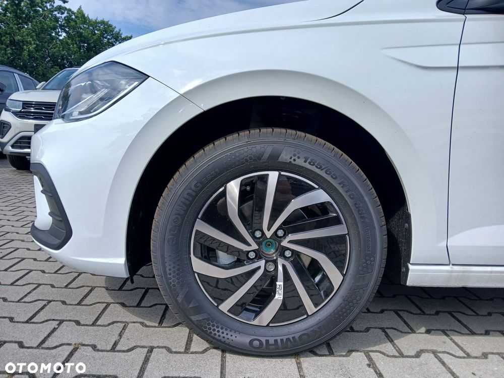 Volkswagen Polo 1.0 TSI Life Plus DSG - 13