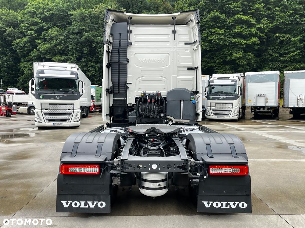 Volvo FH500 Standard // 2024Rok // Parkclima // ACC // LED // Radary // Vecto 3 // - 7