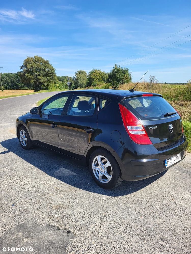 Hyundai i30 1.4 Blue Classic - 4