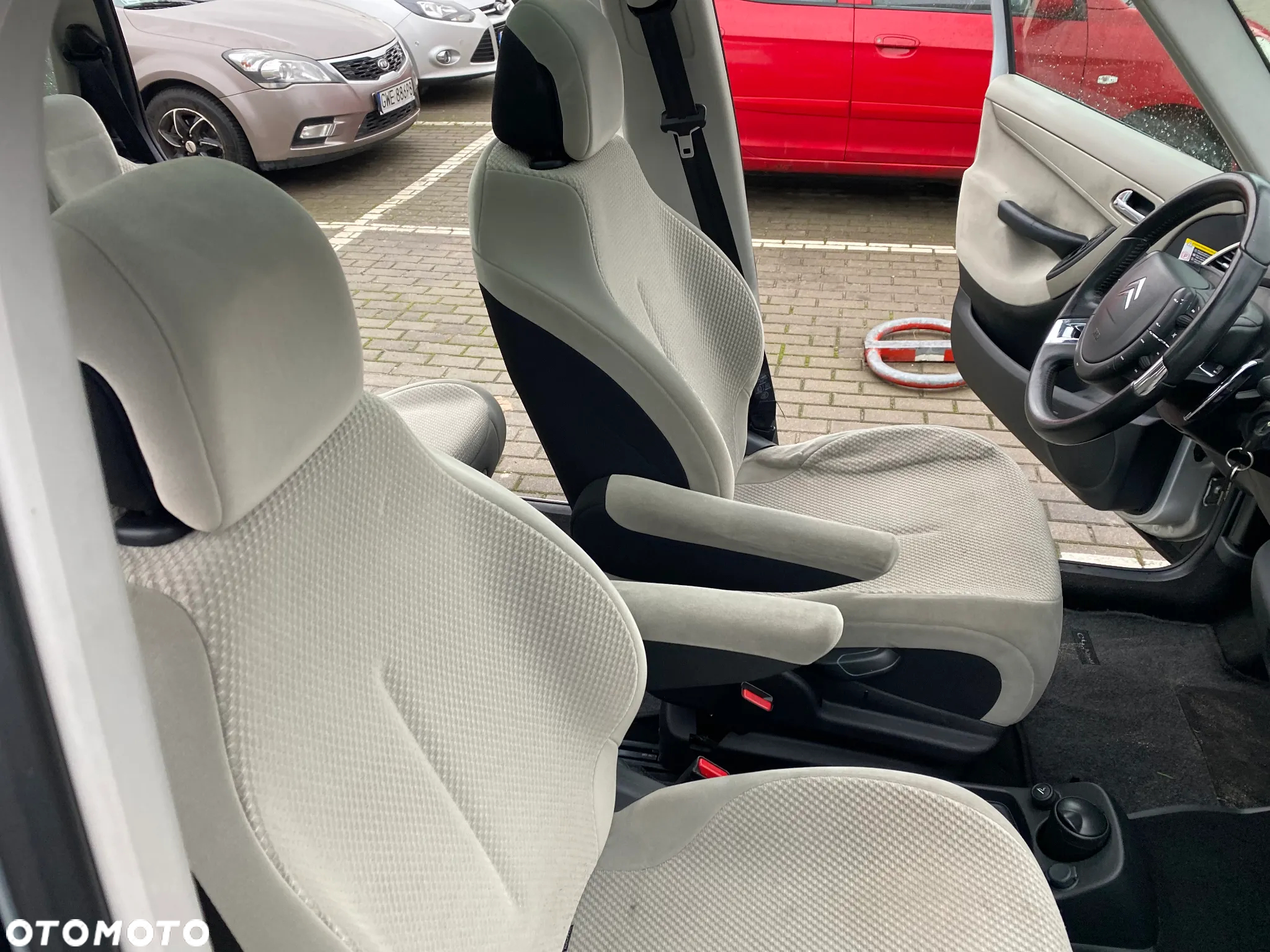 Citroën C4 Grand Picasso THP 140 Exclusive - 18