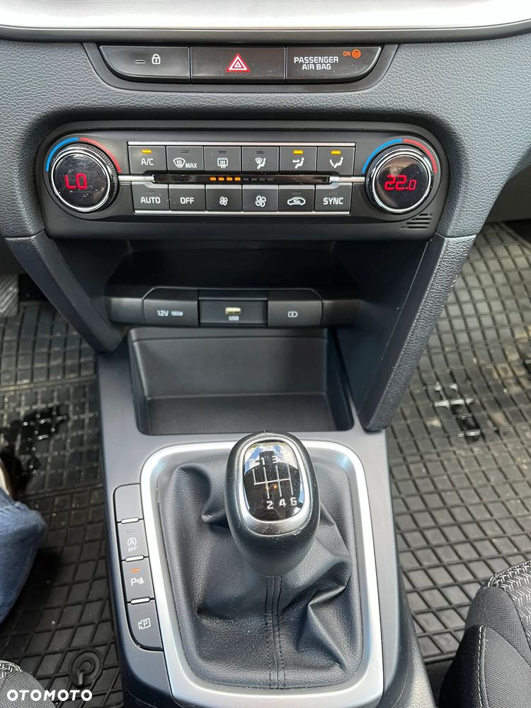 Kia Ceed 1.5 T-GDI M - 14