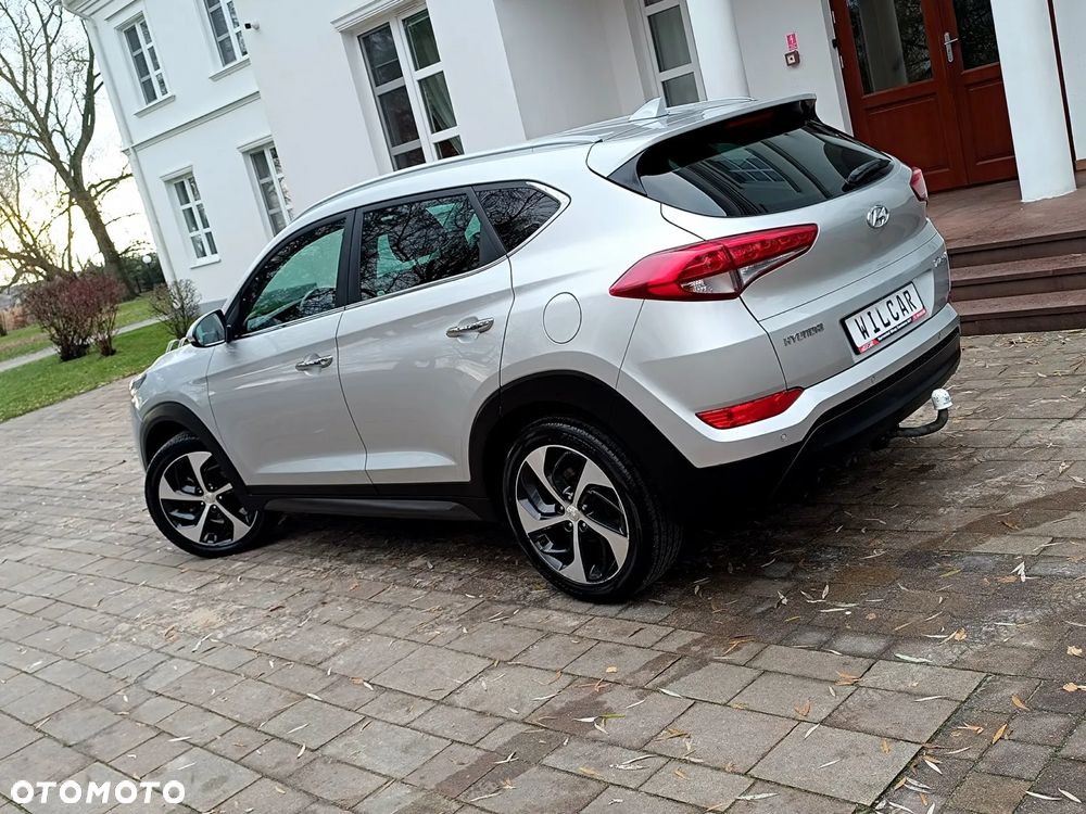 Hyundai Tucson 1.7 CRDI BlueDrive GO 2WD - 11