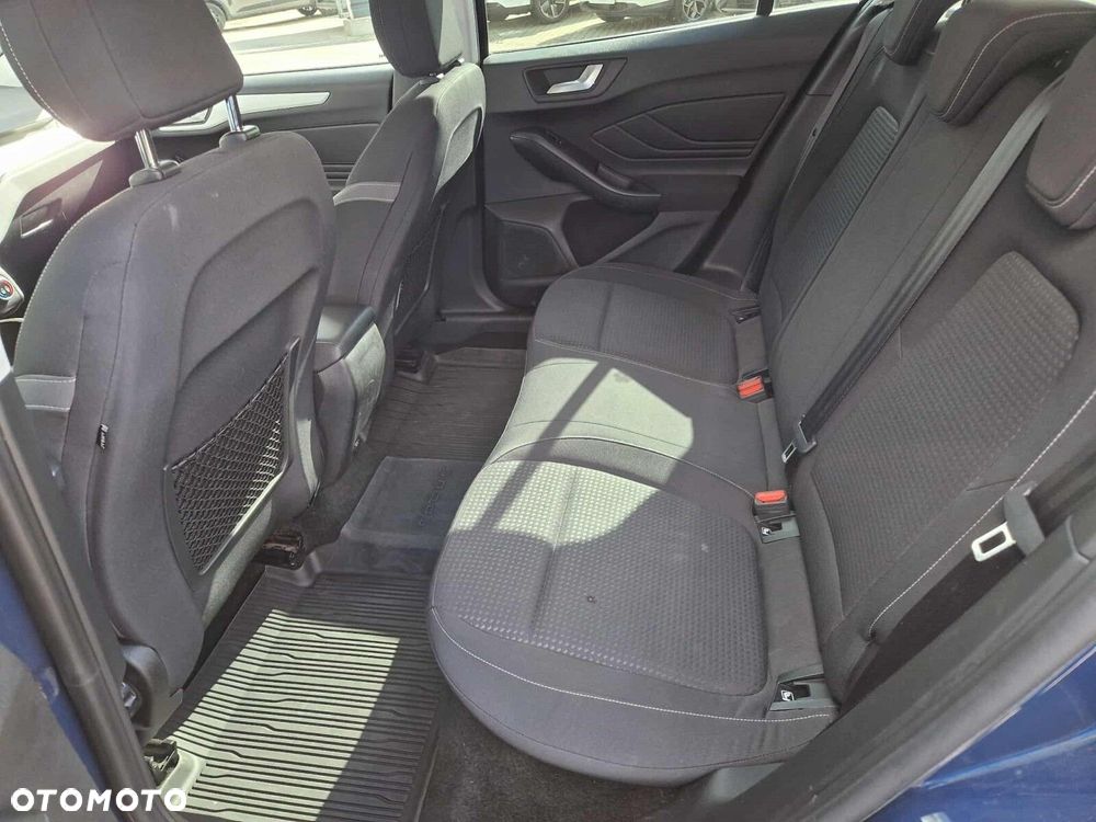 Ford Focus - 29