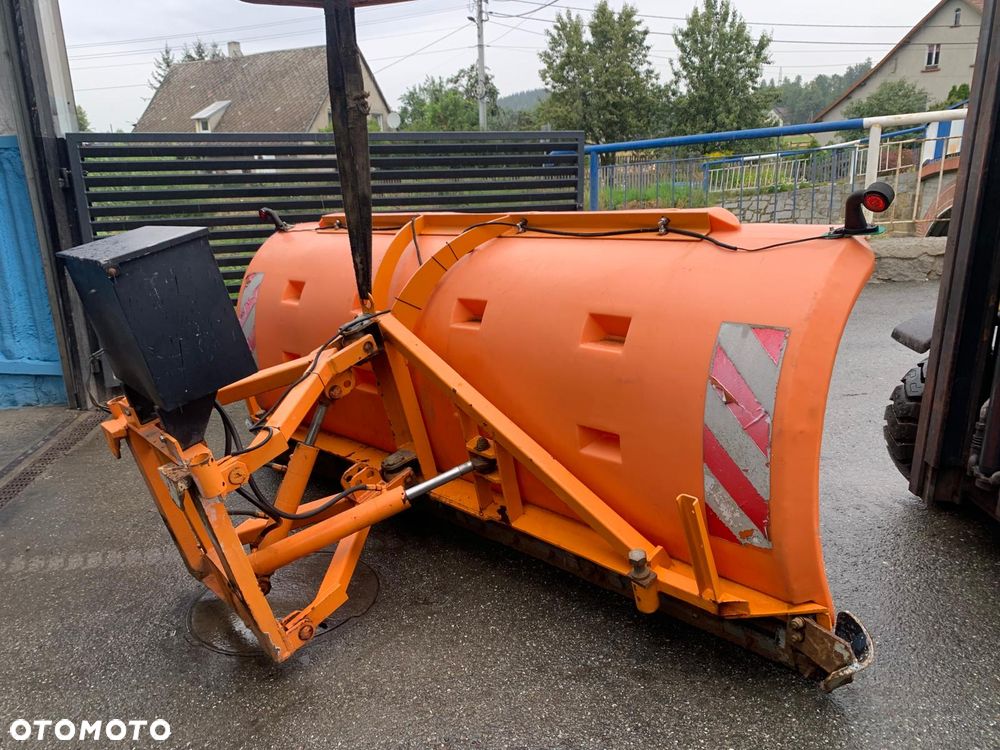 PŁUG DO ŚNIEGU SCHMIDT hydrauliczny + solarka - 3