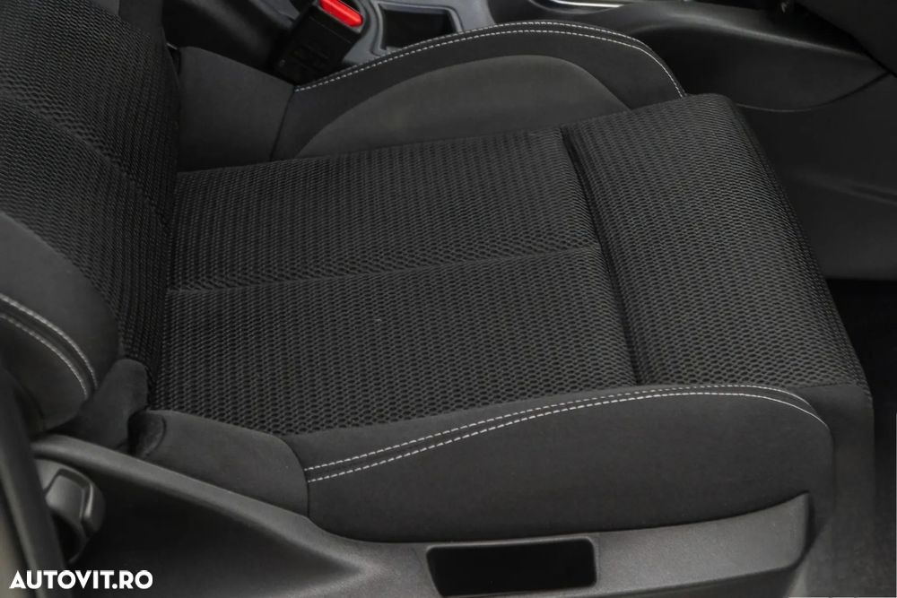 Citroën C4 1.2 PureTech S&S EAT8 Feel - 7