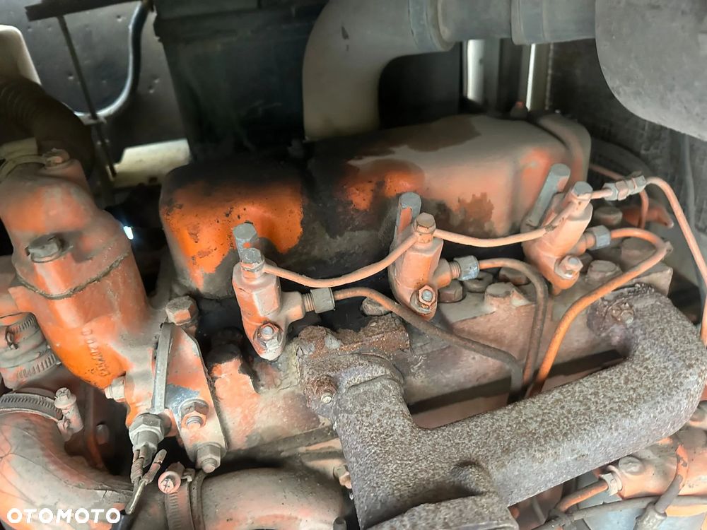 Inny Schaeff SKL 830 - 9