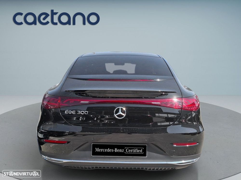 Mercedes-Benz EQE 300 Edition — fotografia 7