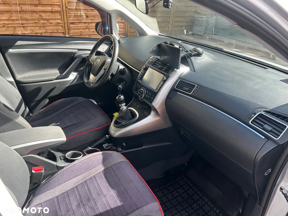Toyota Verso 1.8 Sol plus NAVI - 12