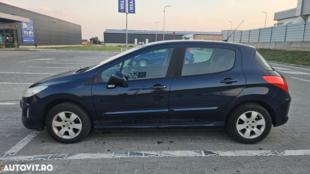 Peugeot 308 1.6E Premium - 3