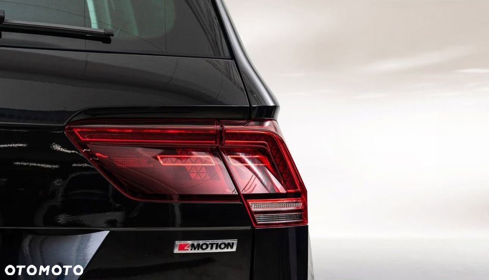 Volkswagen Tiguan 2.0 TDI SCR 4MotION DSG R-Line - 8
