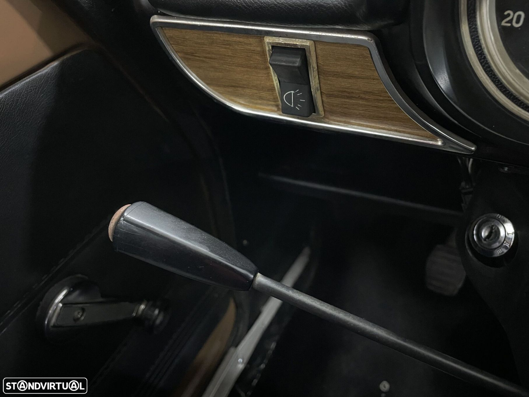 Ford Escort - 31