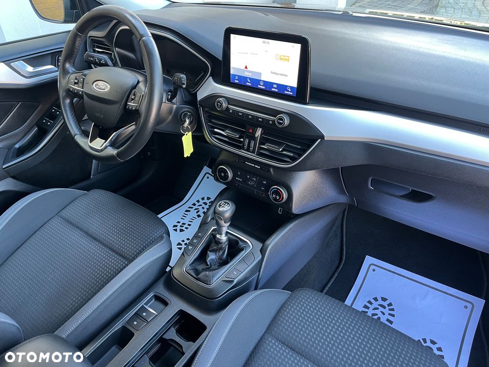 Ford Focus - 22