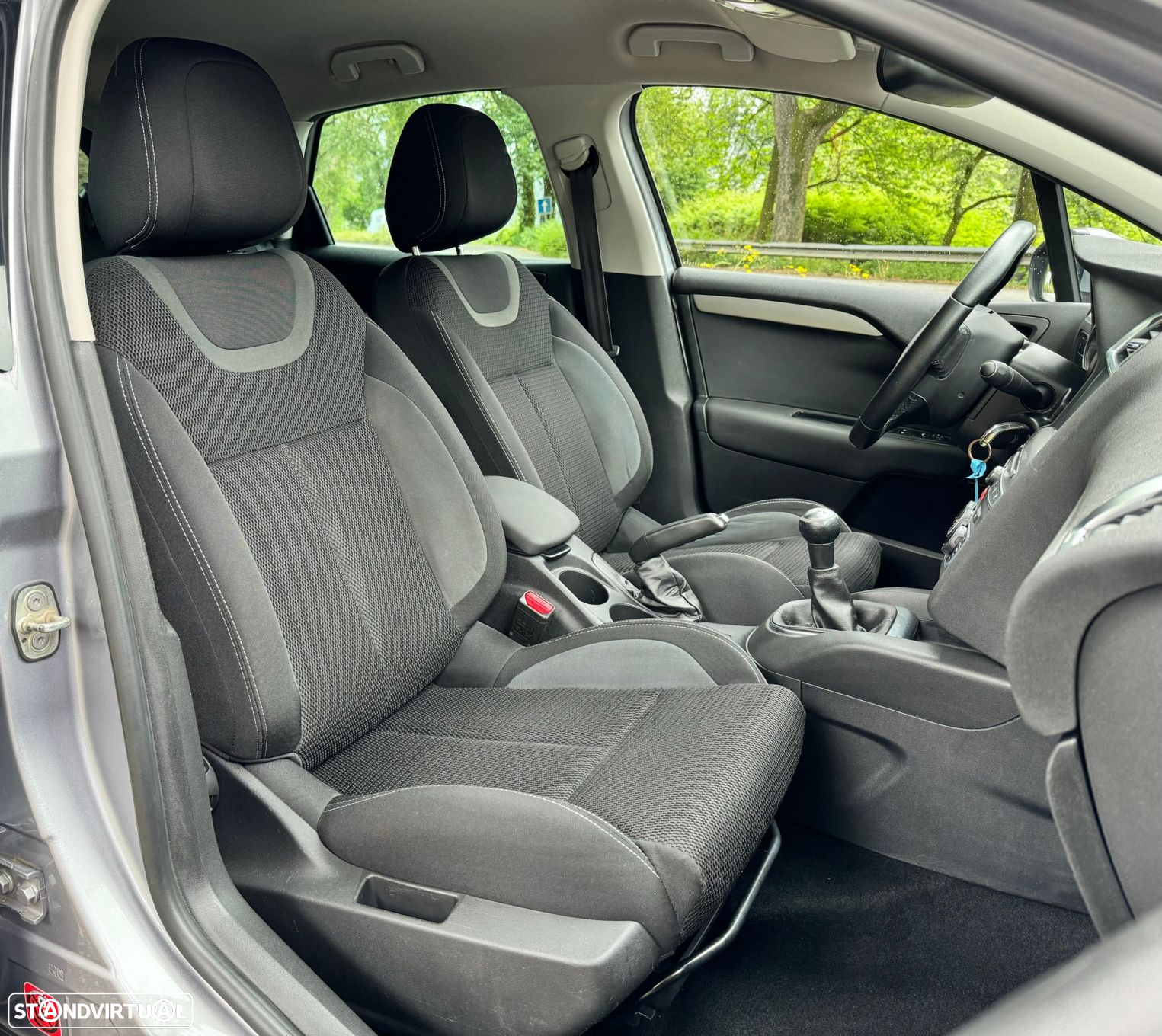 Citroën C4 1.6 BlueHDi Feel - 23