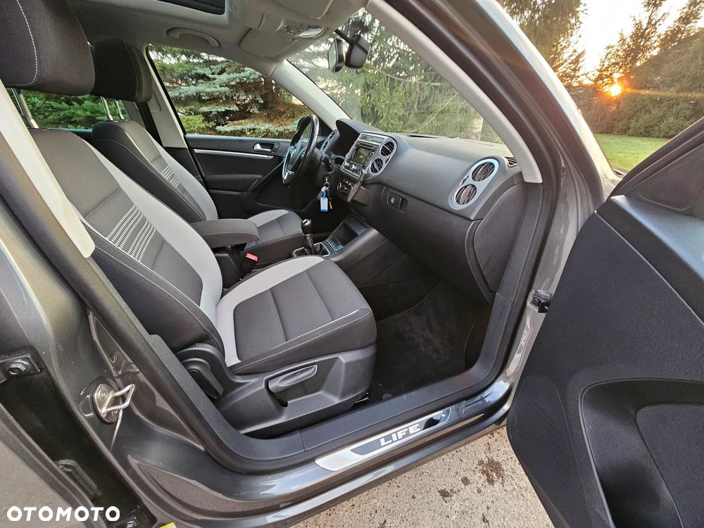 Volkswagen Tiguan 2.0 TDI DPF BlueMotion Technology Life - 17