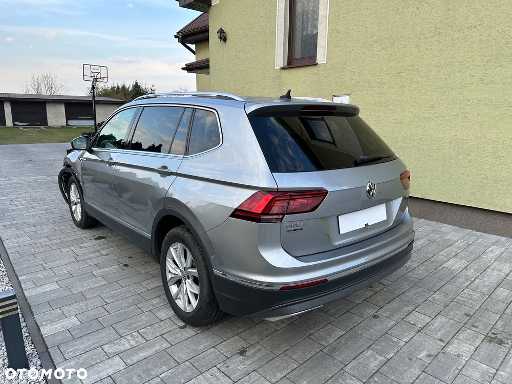 Volkswagen Tiguan Allspace 2.0 TDI SCR DSG Trendline - 9