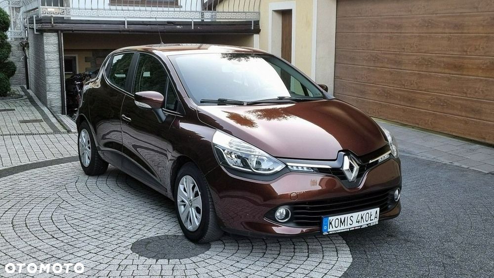 Renault Clio - 8