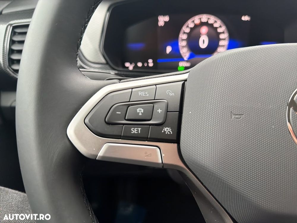 Volkswagen T-Cross 1.5 TSI DSG Life - 17