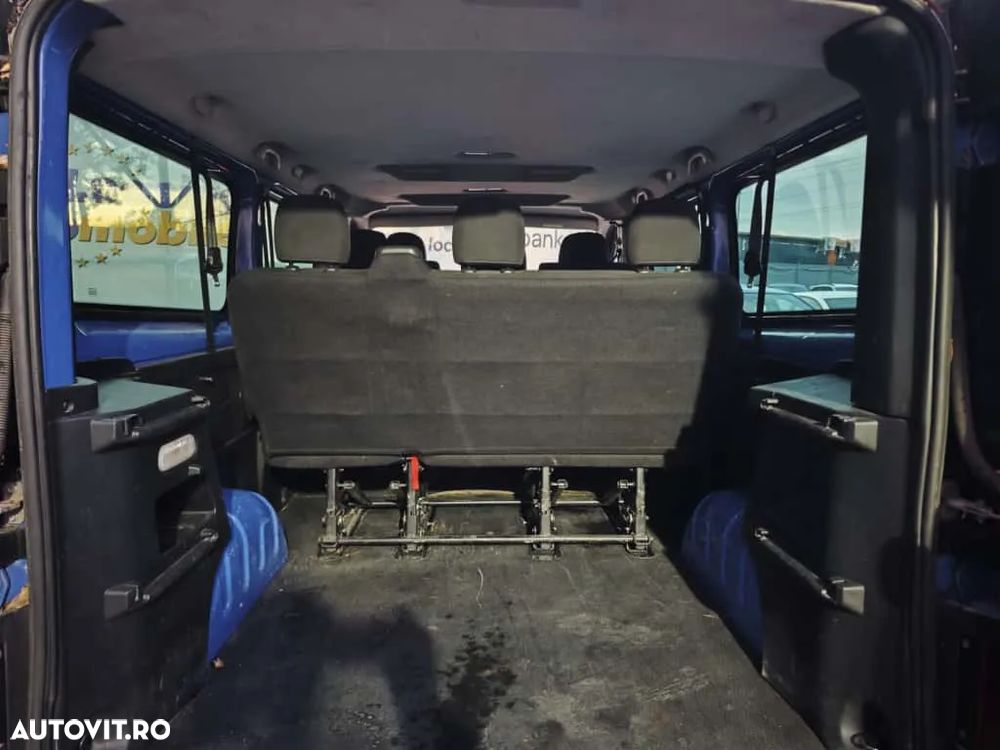 Opel Vivaro - 22