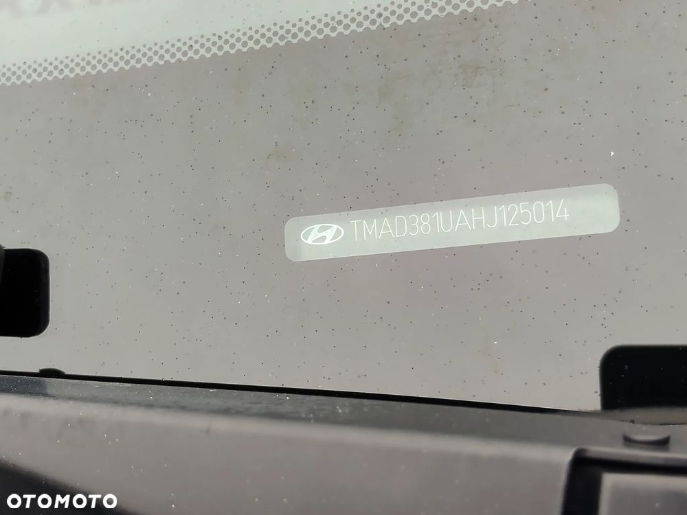 Hyundai i30 i30cw 1.6 CRDi Fifa World Cup Edition - 17