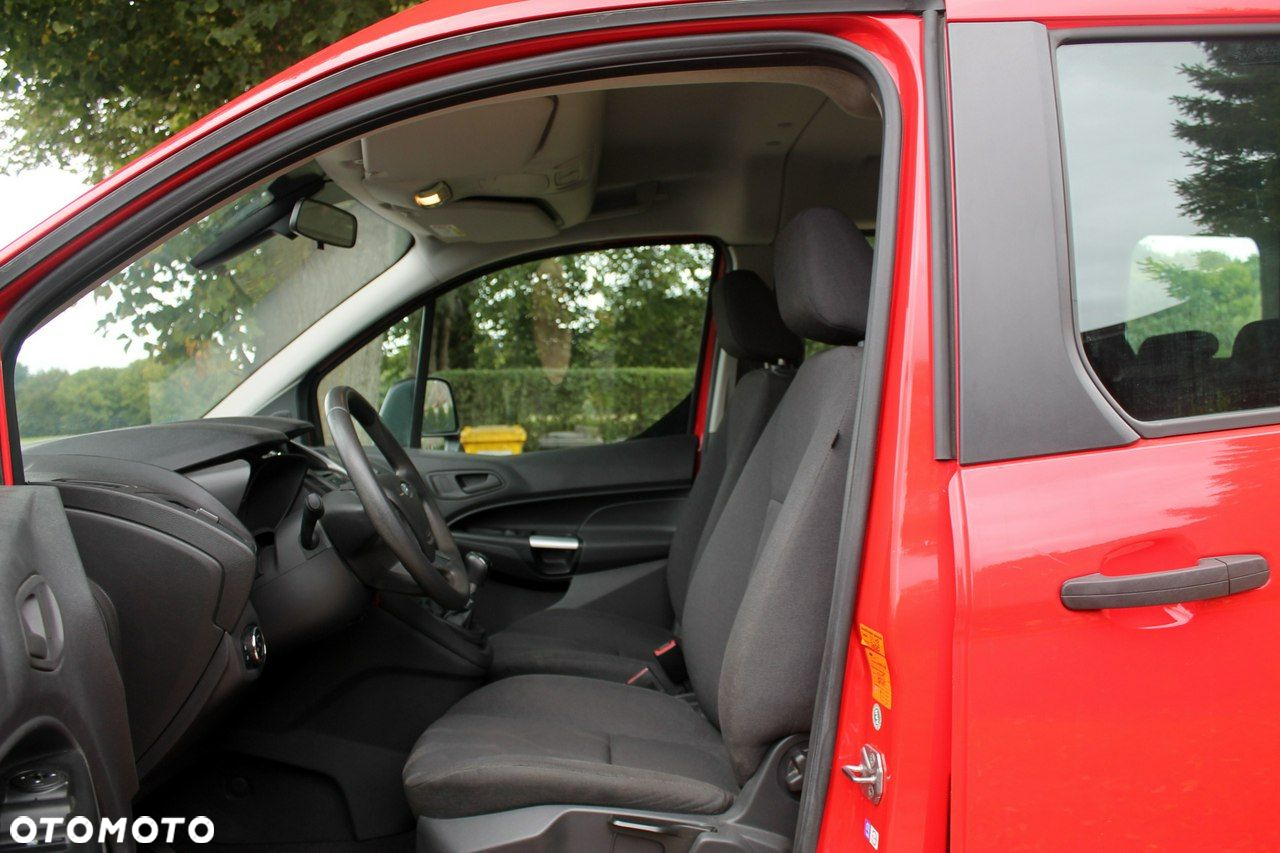 Ford Tourneo Connect - 6