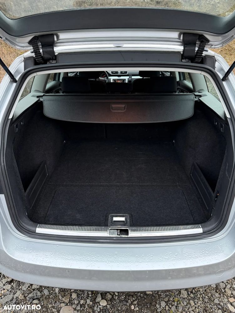 Volkswagen Passat 2.0 Blue TDI DSG SCR Comfortline - 16