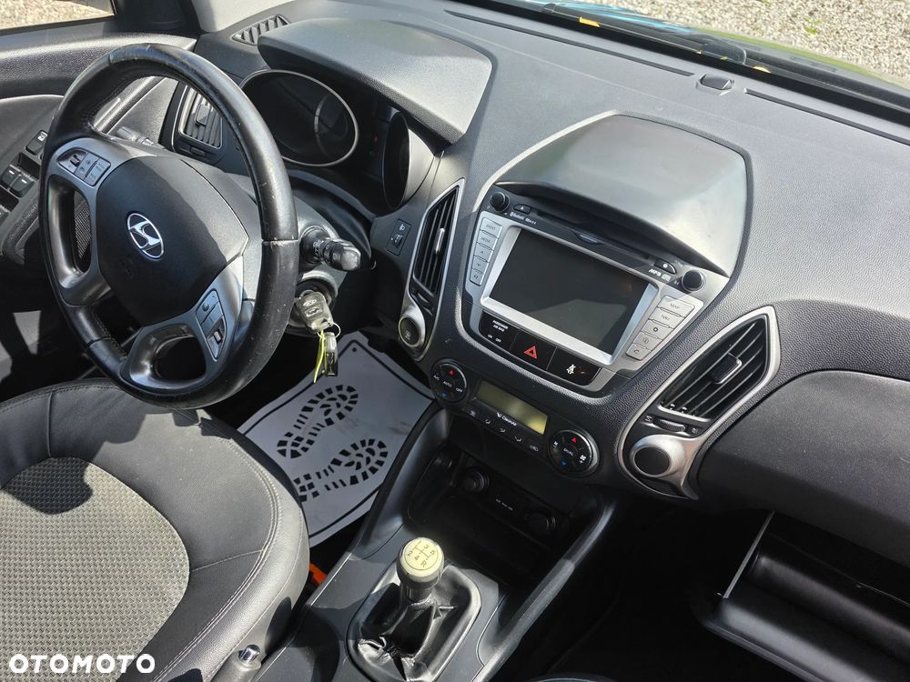 Hyundai ix35 - 15