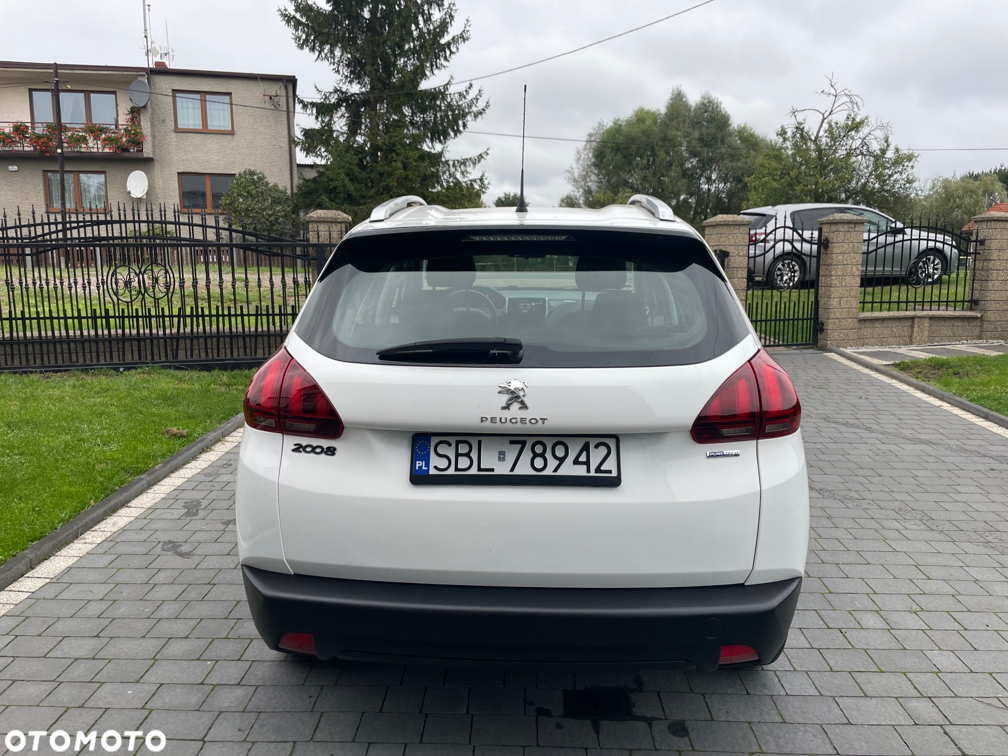 Peugeot 2008 1.2 Pure Tech Style - 7