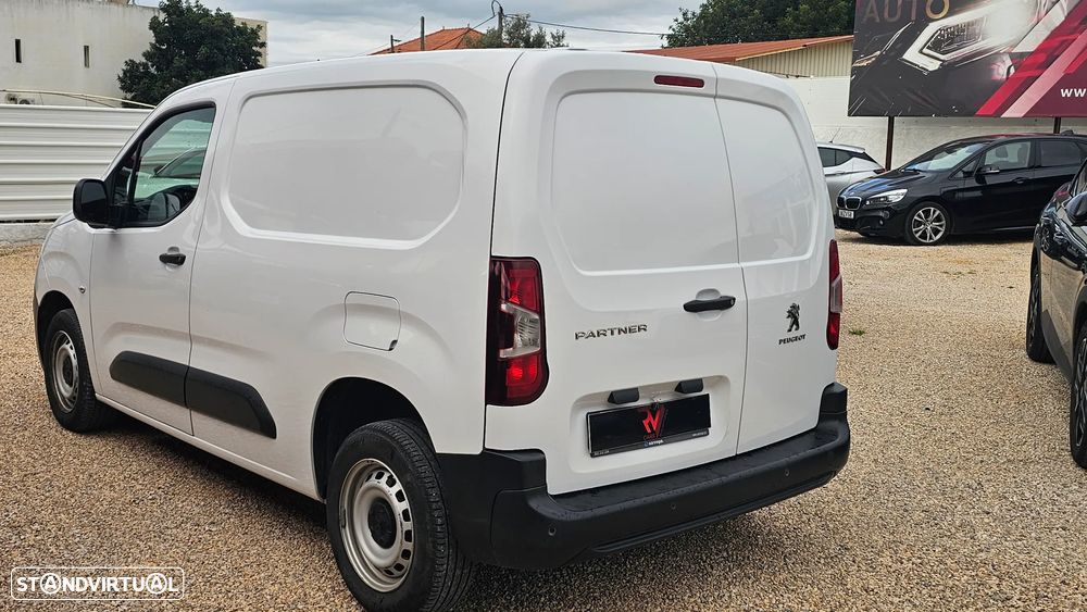 Peugeot Partner - 13