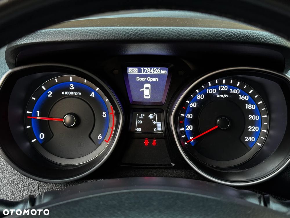 Hyundai i30 1.6 CRDi Comfort - 10